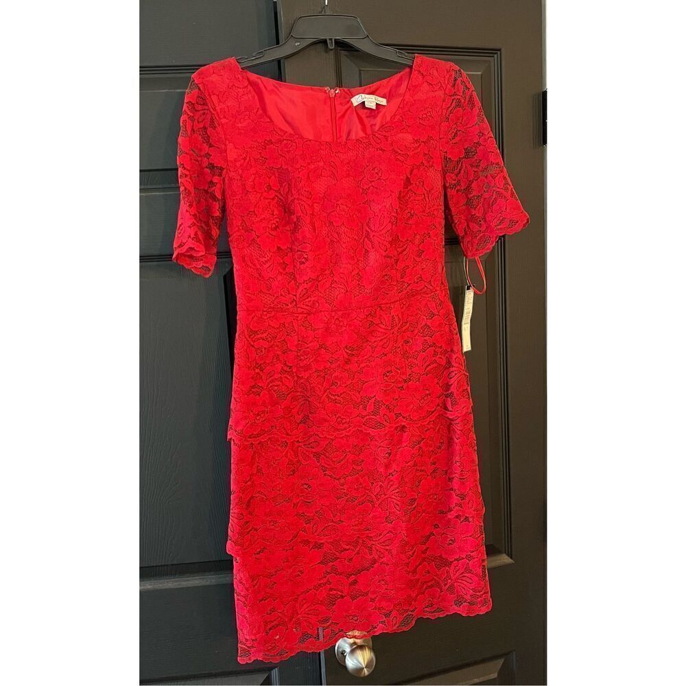 Chelsea Rose Lace Cocktail Dress